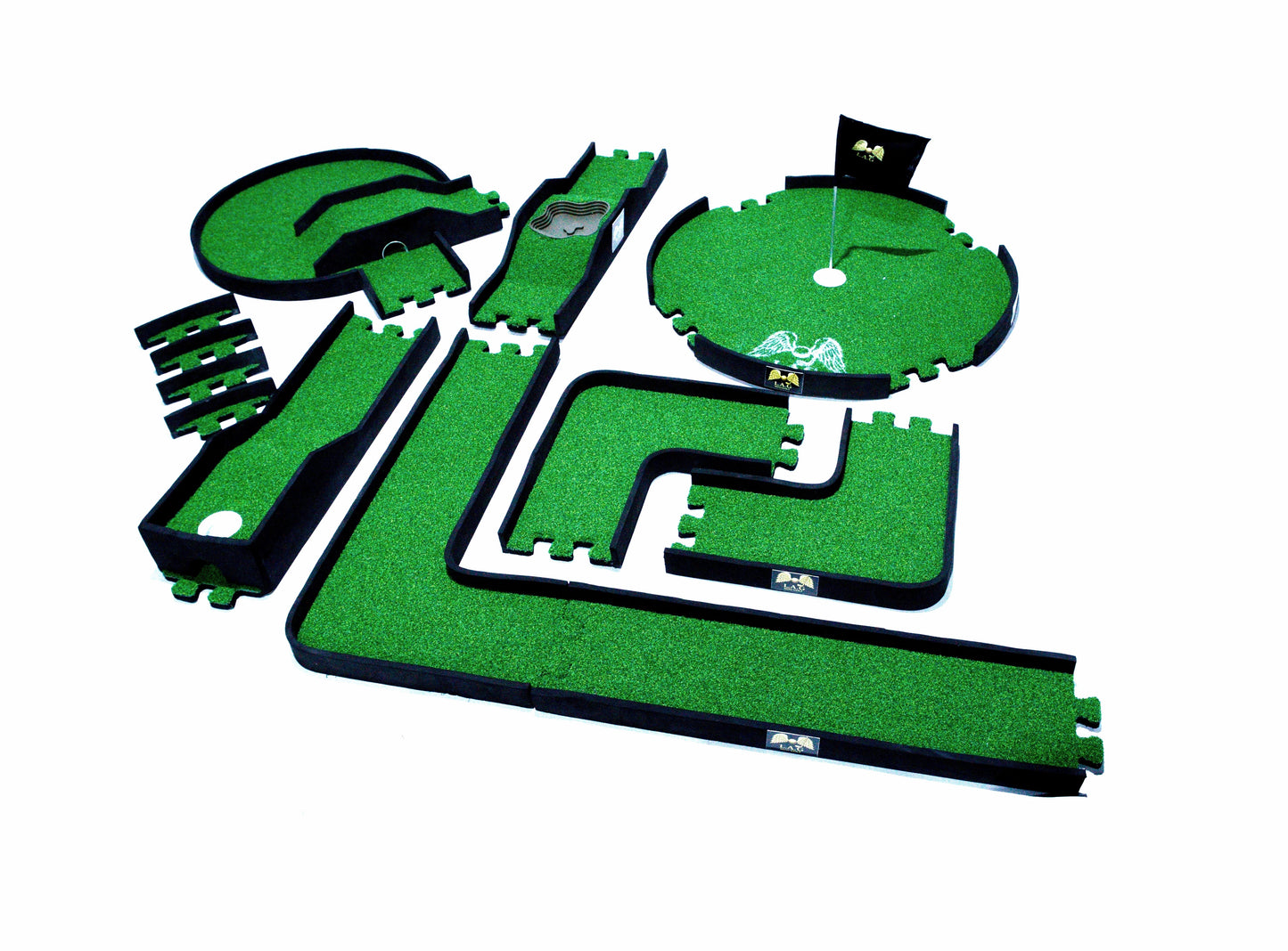Mini Golf Set 7 Lane Modular Indoor & Outdoor Putt Putt Course